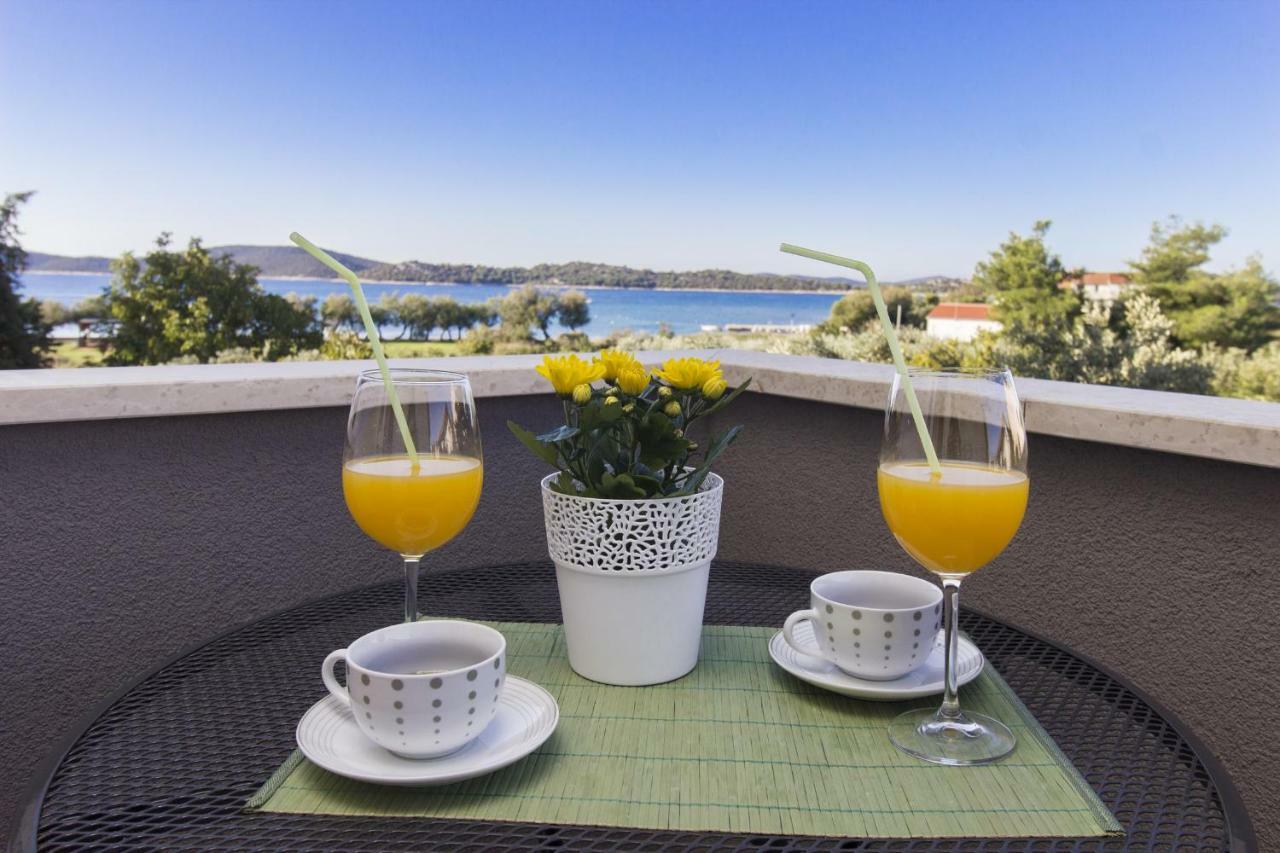 Apartmani Gabriella Vodice Exterior foto